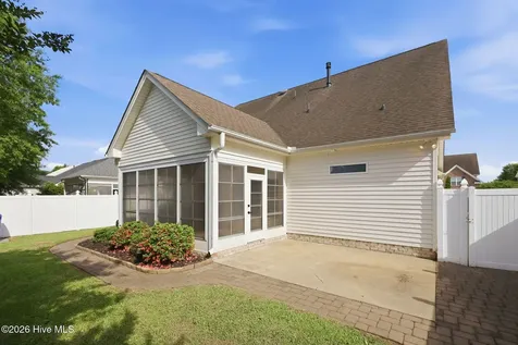 3948 Ashcroft Drive Winterville NC 28590