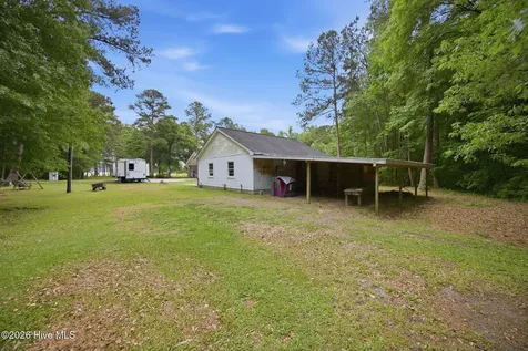 8678 Joe Brown Highway S Clarendon NC 28432
