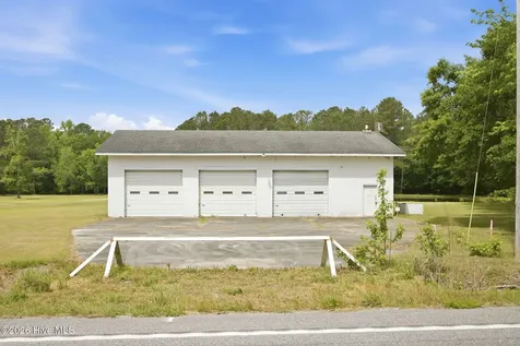 8678 Joe Brown Highway S Clarendon NC 28432