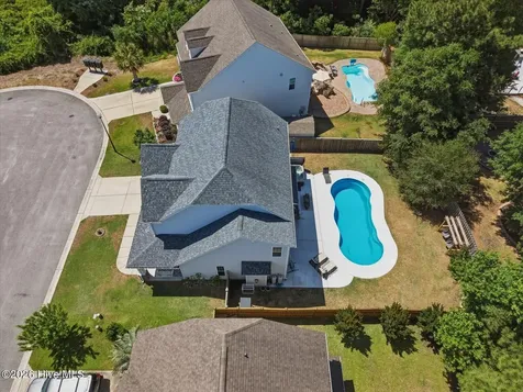 5008 Laurenbridge Lane Wilmington NC 28409