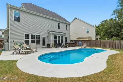 5008 Laurenbridge Lane Wilmington NC 28409
