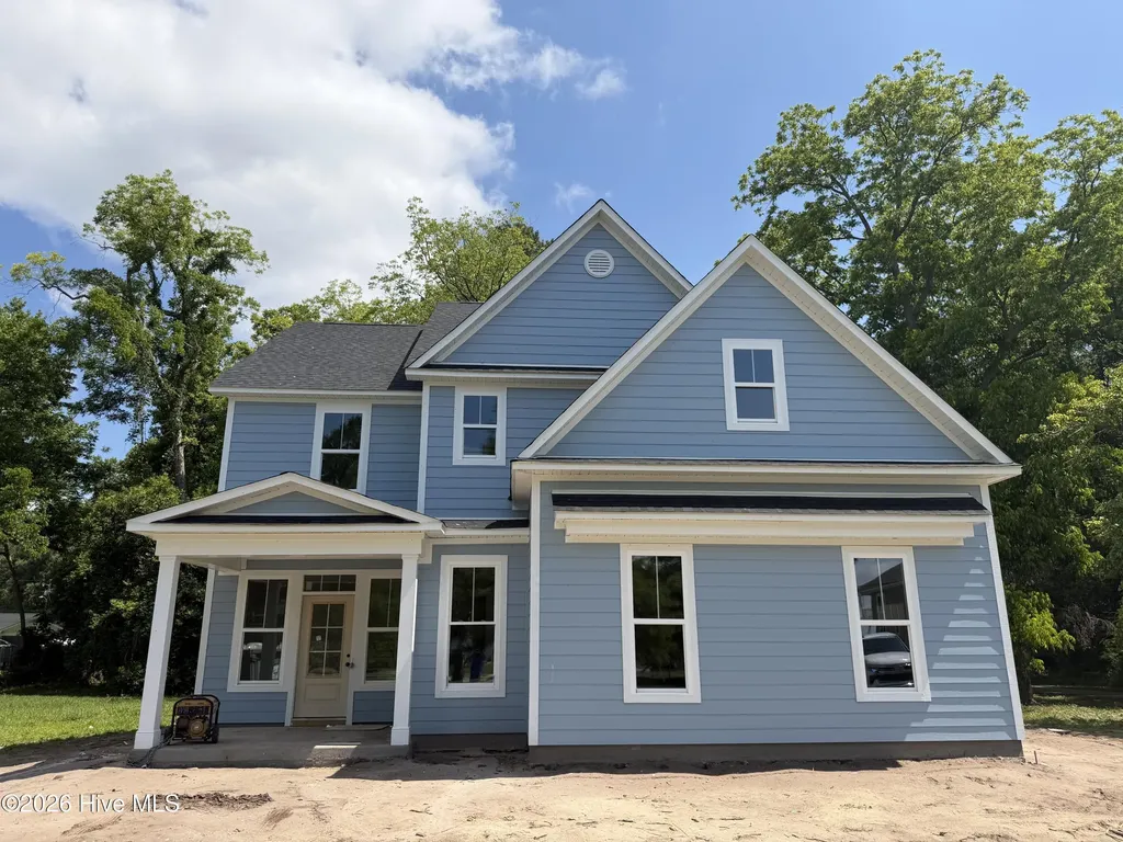 104 Live Oak Circle Lake Waccamaw NC 28450