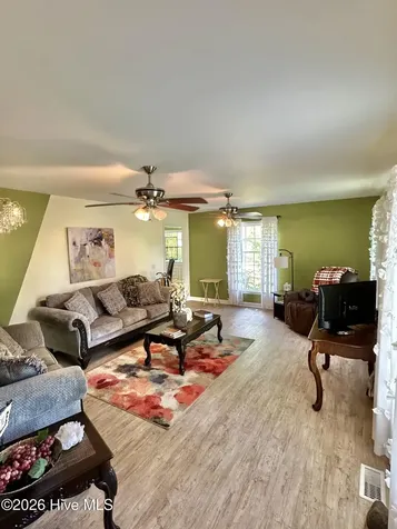 407 4th Street Bladenboro NC 28320