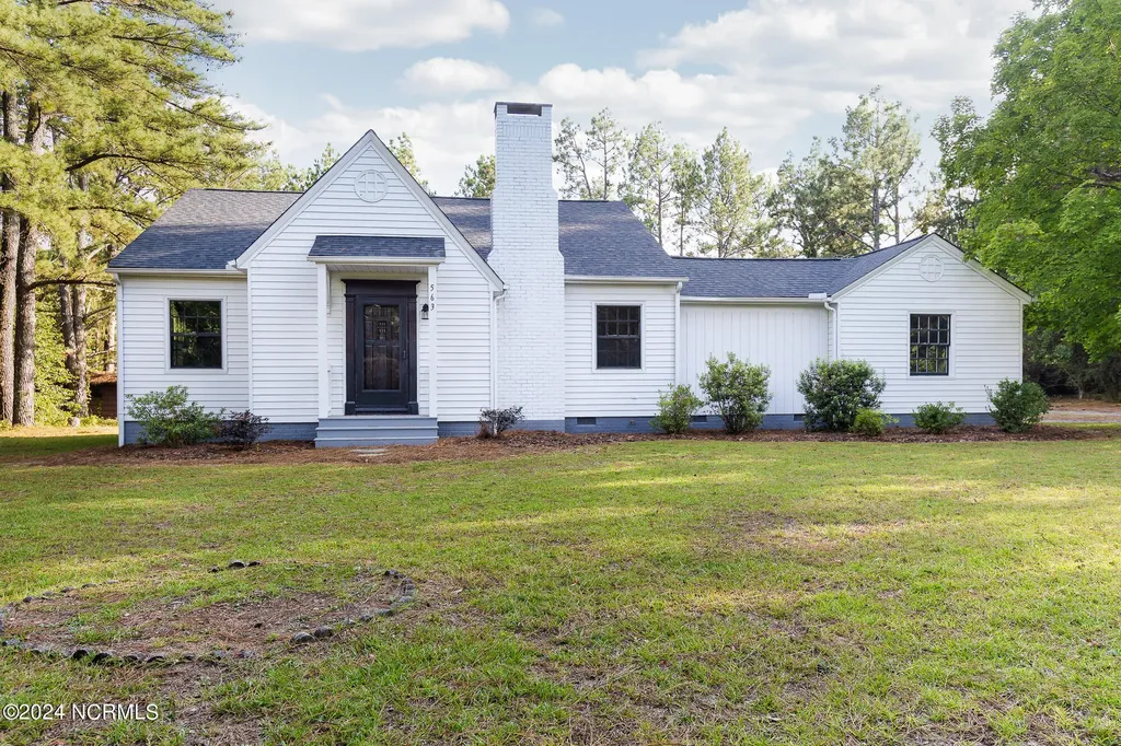 563 Eagle Springs Road Eagle Springs NC 27242