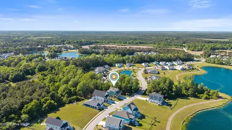 352 Summerhouse Drive Holly Ridge NC 28445