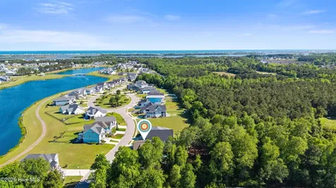 352 Summerhouse Drive Holly Ridge NC 28445