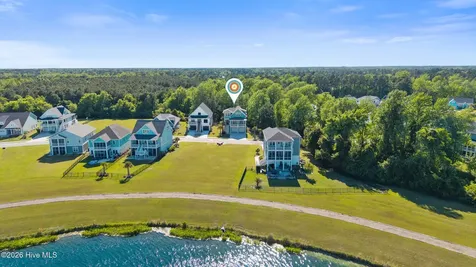 352 Summerhouse Drive Holly Ridge NC 28445