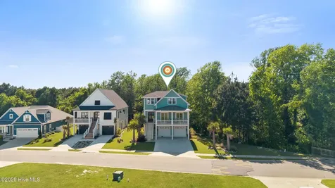 352 Summerhouse Drive Holly Ridge NC 28445
