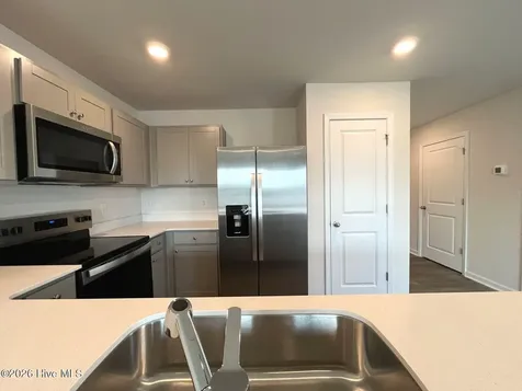 201 Maddox Drive Aberdeen NC 28315