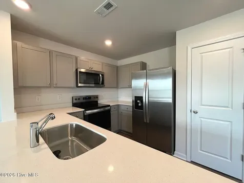 201 Maddox Drive Aberdeen NC 28315