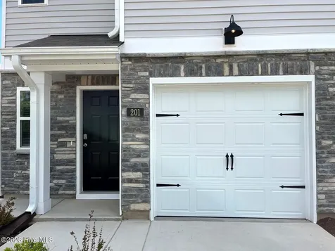 201 Maddox Drive Aberdeen NC 28315