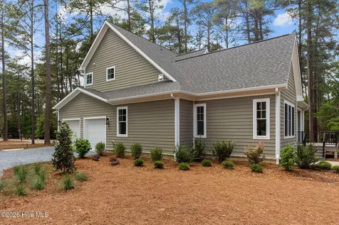 62 Mcmichael Drive Pinehurst NC 28374