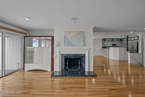 24 Batts Hill Road New Bern NC 28562