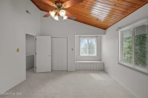 24 Batts Hill Road New Bern NC 28562