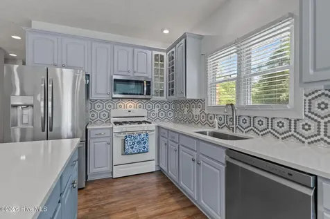 1096 Dean Road Saint Pauls NC 28384