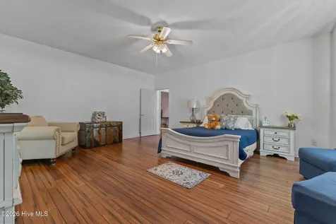 1096 Dean Road Saint Pauls NC 28384