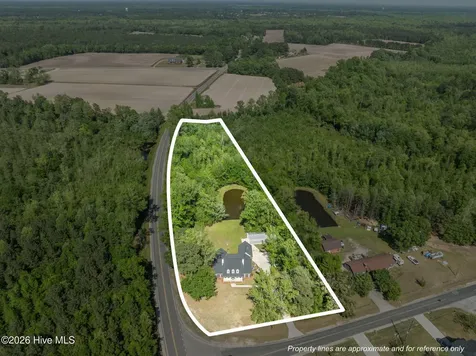 1096 Dean Road Saint Pauls NC 28384