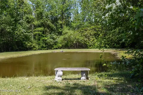 1096 Dean Road Saint Pauls NC 28384