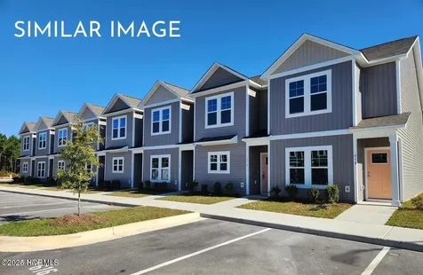 110 Loren Road Hubert NC 28539