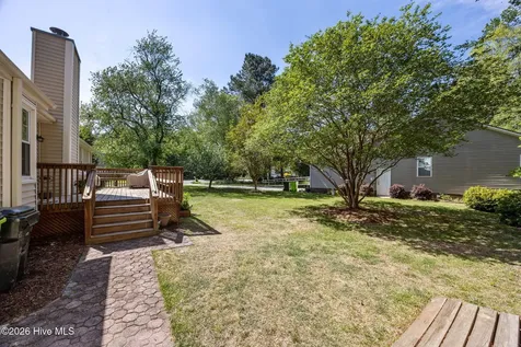 1902 Pinetree Drive New Bern NC 28562