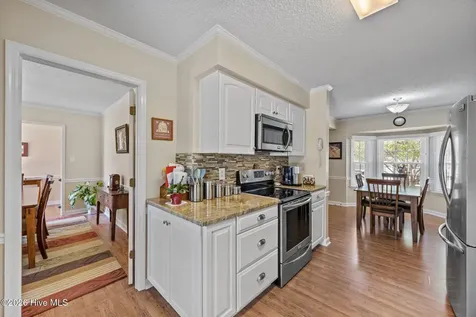 1902 Pinetree Drive New Bern NC 28562