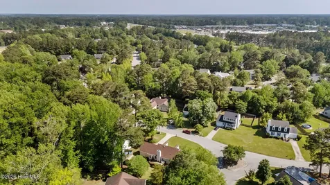 1902 Pinetree Drive New Bern NC 28562