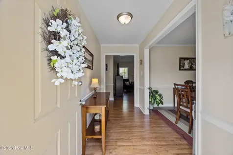 1902 Pinetree Drive New Bern NC 28562