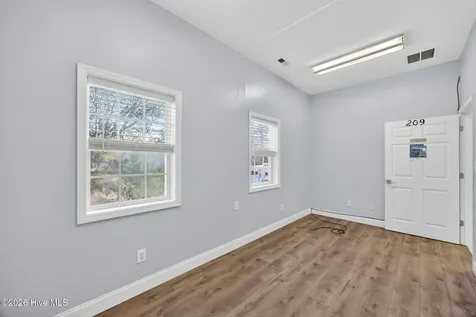 6209 Oleander Drive Wilmington NC 28403