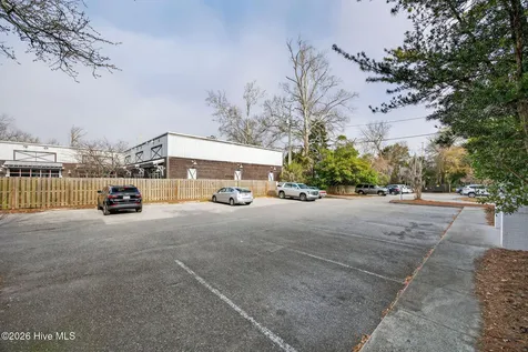 6209 Oleander Drive Wilmington NC 28403