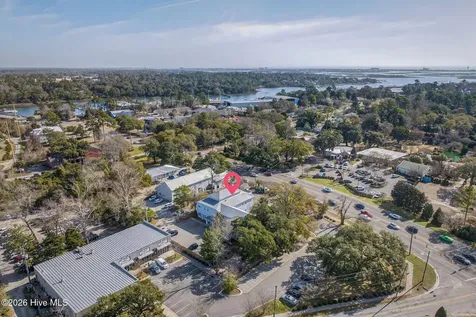 6209 Oleander Drive Wilmington NC 28403