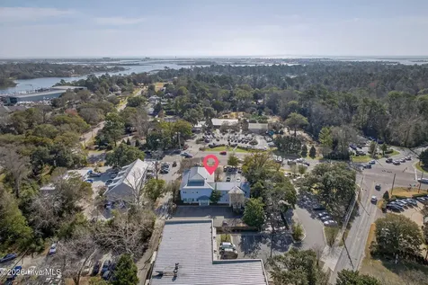 6209 Oleander Drive Wilmington NC 28403