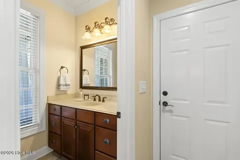 100 Grey Moss Court Hampstead NC 28443