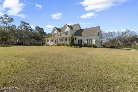 100 Grey Moss Court Hampstead NC 28443