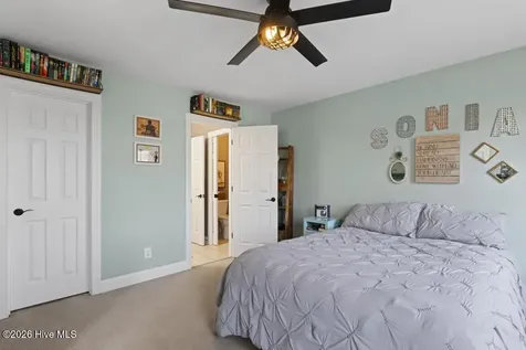 100 Grey Moss Court Hampstead NC 28443