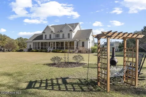 100 Grey Moss Court Hampstead NC 28443