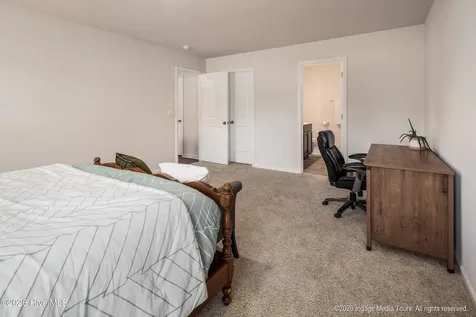 1913 Rolling Meadows Drive Greenville NC 27858
