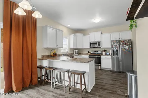 202 Maidstone Drive Richlands NC 28574
