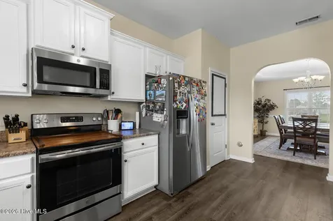 202 Maidstone Drive Richlands NC 28574