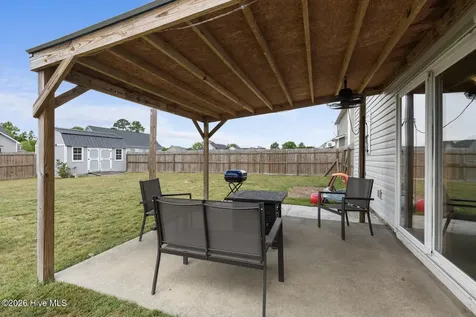 202 Maidstone Drive Richlands NC 28574