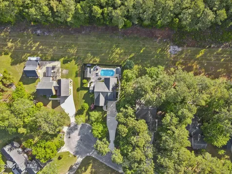 3302 Peppercorn Road New Bern NC 28562