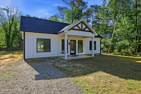 13 Creekstone Lane Castle Hayne NC 28429