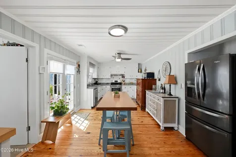 102 S Fodale Avenue Southport NC 28461
