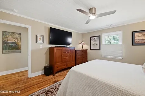 102 S Fodale Avenue Southport NC 28461