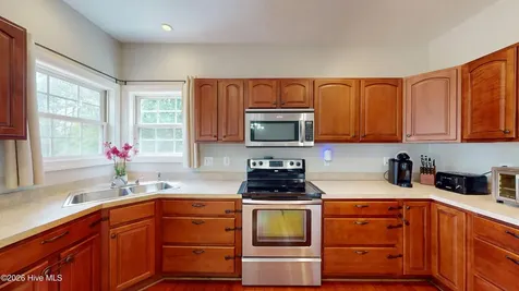 617 Seymour Street Aberdeen NC 28315