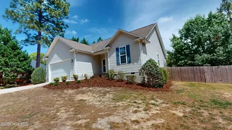 617 Seymour Street Aberdeen NC 28315