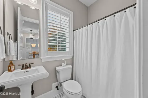 214 Salt Marsh Lane Hampstead NC 28443