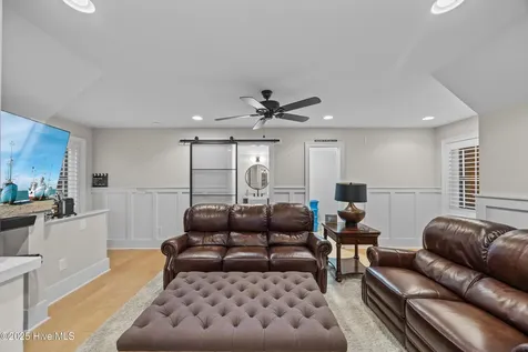 214 Salt Marsh Lane Hampstead NC 28443