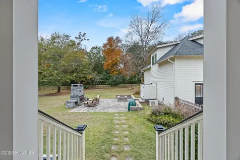 214 Salt Marsh Lane Hampstead NC 28443