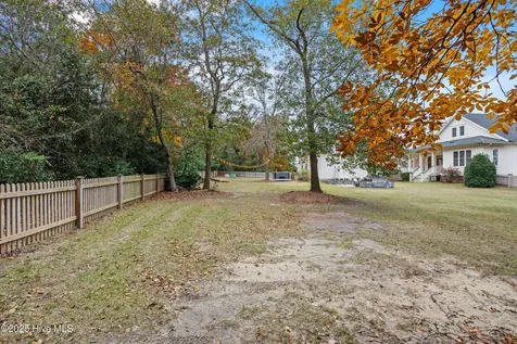 214 Salt Marsh Lane Hampstead NC 28443