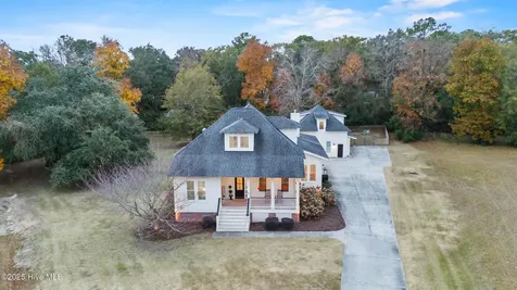 214 Salt Marsh Lane Hampstead NC 28443